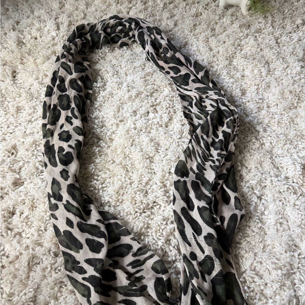 Elegant Animal Print leopard print vintage Y2K 2000s accessory Scarf